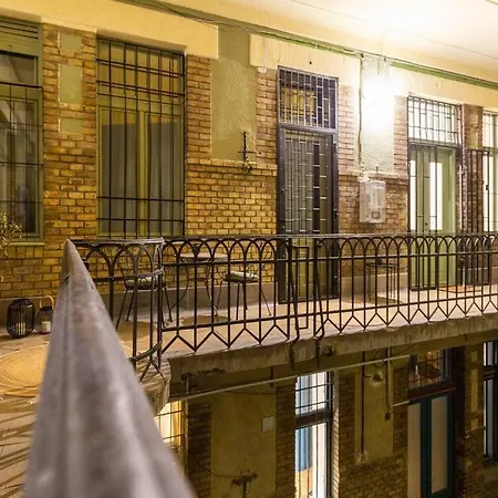 Luxurious In The Center アパート *